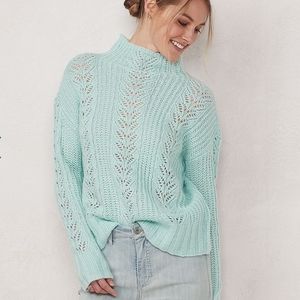 LC LAUREN CONRAD OVERSIZED SWEATER SIZE MEDIUM